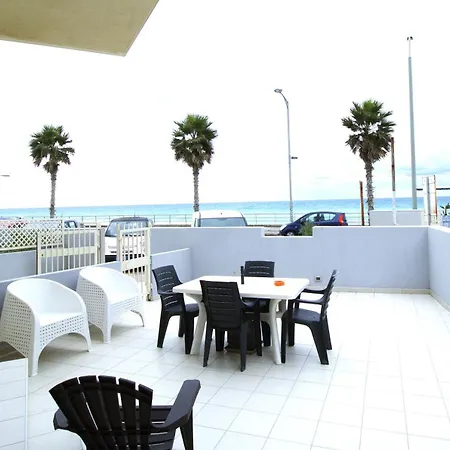 - Relax Beachside Apartamento Capo dʼOrlando