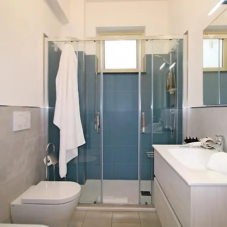 - Relax Beachside Apartamento *