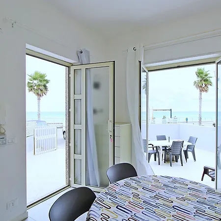 - Relax Beachside Capo dʼOrlando