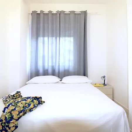 - Relax Beachside Apartment Capo d'Orlando